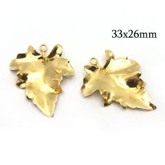 11534b-brass-grape-leaf-pendant-33x26mm.jpg