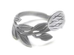8107b-brass-adjustable-leaves-ring-with-pad.jpg