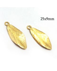 11530b-brass-bay-leaf-pendant-25x9mm.jpg