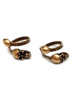 10882b-brass-adjustable-ring-with-2-skulls.jpg