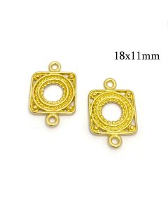 8197b-brass-square-pattern-link-18x11mm-with-2-loops.jpg
