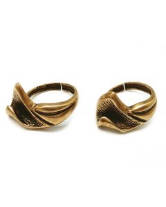 8781b-brass-adjustable-ring-with-flowers.jpg